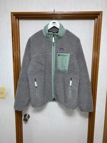 새상품급 FA25 patagonia 남성용 클래식 레트로X 자켓