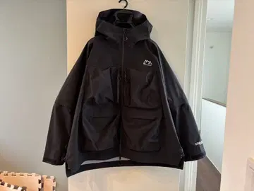 CMF 가이드쉘 미중고 레어 사이즈 XL