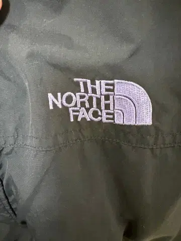 THE NORTH FACE 블랙 다운 자켓 L 사이즈 쇼트 기장