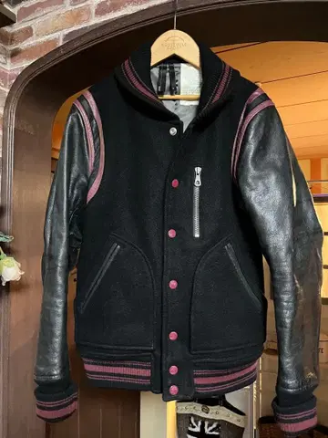 아메리칸 라그 시 소매 가죽 절개 바시티 자켓