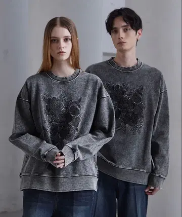 빈티지 차콜 그레이 맨투맨 풀오버 L 사이즈