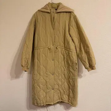 [ 새상품급! ] 카스타네 퀼팅 맥시 볼륨 코트 아우터