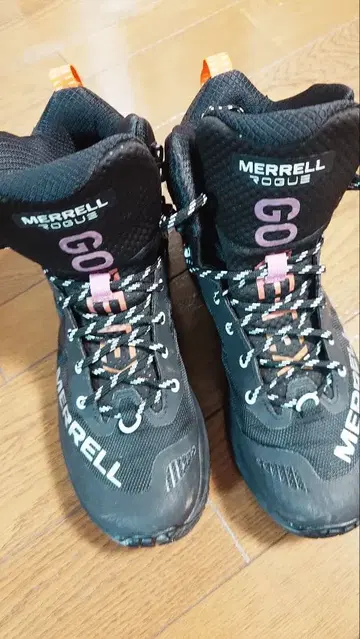 머렐] Rogue Hiker Mid Gore-Tex 28cm