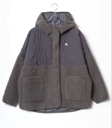 보아 다운 자켓 로고 스파크