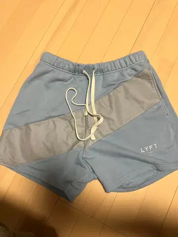 LYFT 숏팬츠 M 사이즈 라이트 블루 그레이
