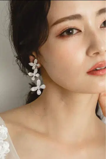 bride me 귀걸이 실버