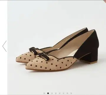 다이애나 도트 플로키 캔버스 리본 펌프스
