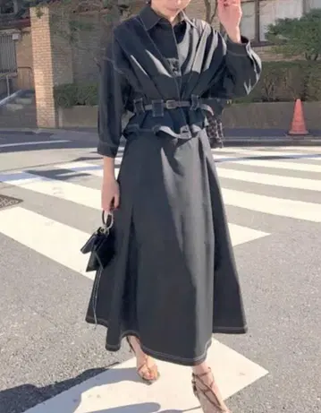 AMERI GENTLEWOMAN OVERLAP DRESS