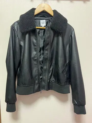 GAP 블랙 자켓 S 사이즈