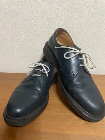 [초레어! 잉글랜드] 닥터마틴 영국제 3홀 UK10