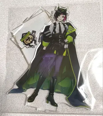 트위스티드 원더랜드 아크릴 스탠드 리리아 반 루즈 기숙사복