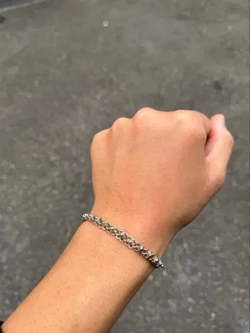 빈티지 실버 플라워 모티브 팔찌