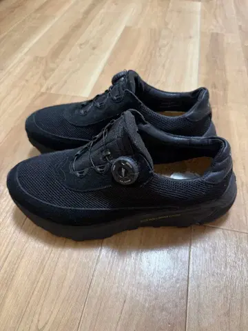 PG 플레이그라운드 뉴던 다이얼식 프리락 비브람 42