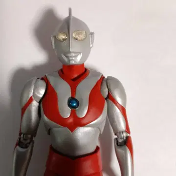 피규어 아츠 울트라맨