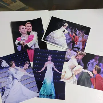 다카라즈카 사키히 미유 2L 사진 5매