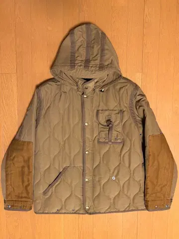 바운스토마즈 BARNSTORMERS 퀼티드 턴아웃라이너