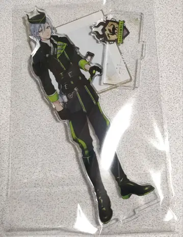 트위스티드 원더랜드 아크릴 스탠드 실버 기숙사복