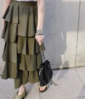 CLANE 더블 페이스 티어드 스커트