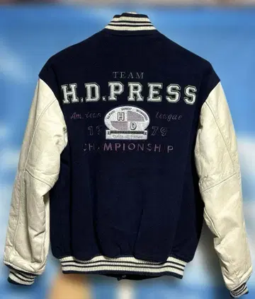 Hoot Dog Press 스타디움 점퍼