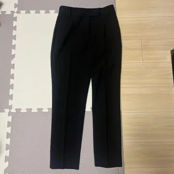 PLST 블랙 웜 리저브 테이퍼드 팬츠