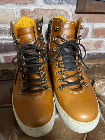 Danner 가죽 하이컷 부츠