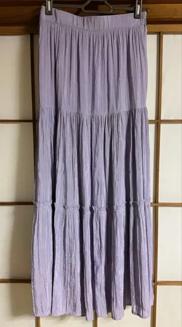 RAYCASSIN 레이 카즌 라벤더 플레어 스커트