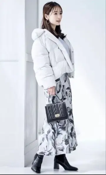 MERCURYDUO 아라이 빅칼라 숏 다운 코트