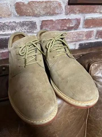 호킨스 베이지 스웨이드 신발