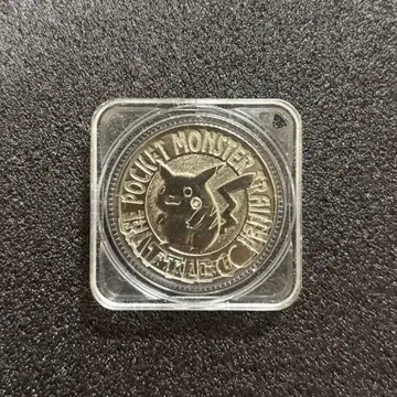 포켓몬 메달 배틀 코인 피카츄 실버 반다이 초기