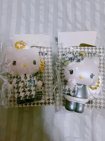 익명 배송 헬로키티 시크릿 마스코트 참 2개 세트