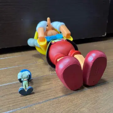 KAWS Pinocchio & Jiminy Cr