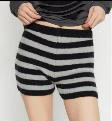 라구아젬 니트 숏팬츠