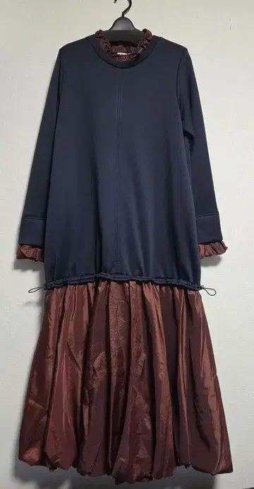 드로스트 벌룬 원피스