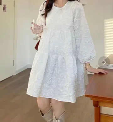 편안함과 세련됨을 갖춘 성숙/러블리 자카드 벌룬 미니 원피스 화이트