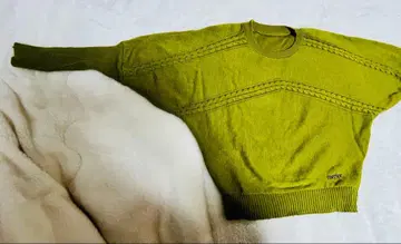 케이블 짜임 스웨터 올리브 그린