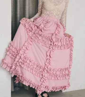 휘핑 랜덤 프릴 롱 스커트 핑크