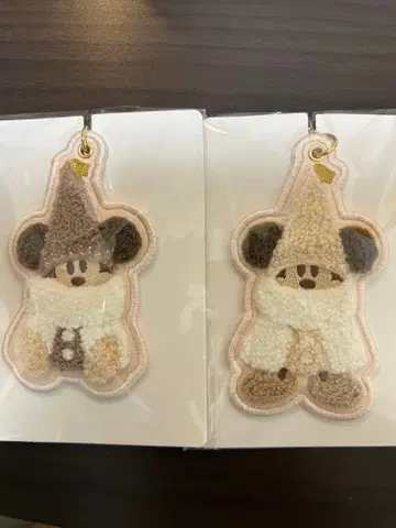 리루린린 키체인 2개