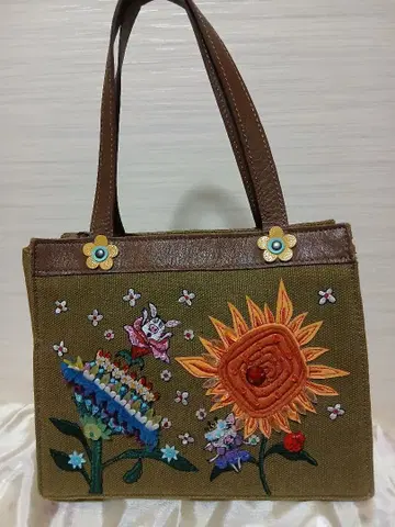 알베로베로 돼지 자수 비쥬 백