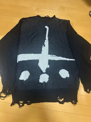 cvtvlist 카탈리스트 니트 블랙 화이트