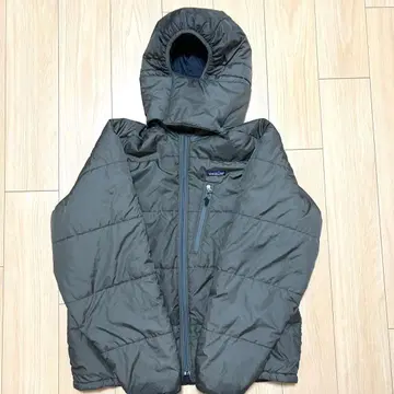 Patagonia 퍼프 재킷 2002 마스 컬러 모자 있음