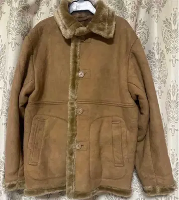 가을 겨울 무스탕 코트 두꺼운 원단 퍼 포함 카멜 아우터 미사용