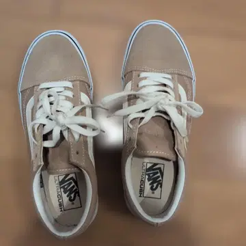 Vans 베이지 스니커즈