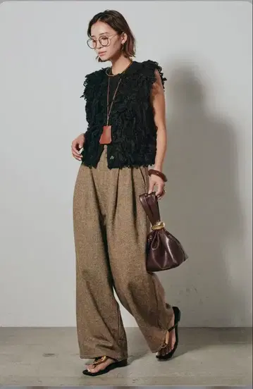 루프 프린지 니트 베스트 미사용 새상품