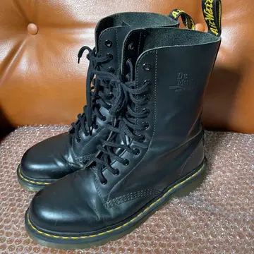 닥터 마틴 블랙 10홀 부츠 1490 28cm US10