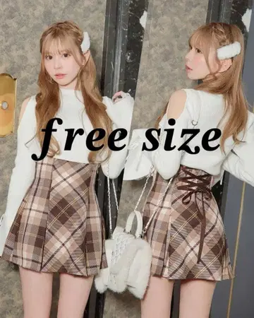 michellMacaron 미셸 마카롱 플레어 체크 스커트 베이지