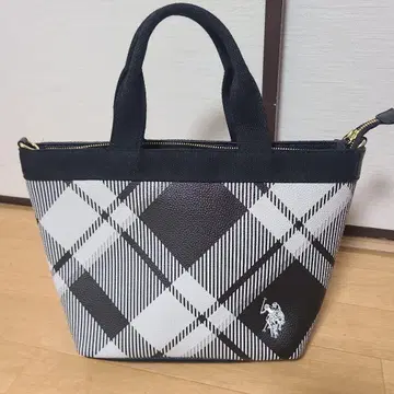 U.S. POLO ASSN. 체크 무늬 토트백