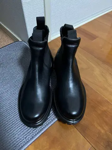 ECCO 블랙 사이드 고어 부츠 가죽