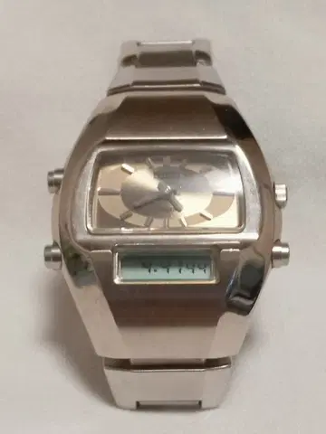 CITIZEN 인디펜던트 아나디지 레트로퓨처 가동품