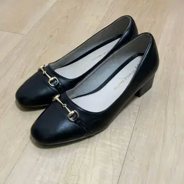 24.0 24.5 사이즈 39 Oriental Traffic 블랙