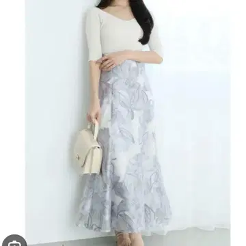 머큐리 듀오 꽃무늬 자카드 코르셋 도킹 니트 원피스